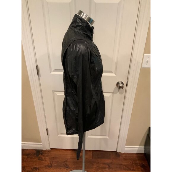 Athleta Black Windbreaker Jacket Size Medium Thin Lightweight Running - Picture 2 of 6